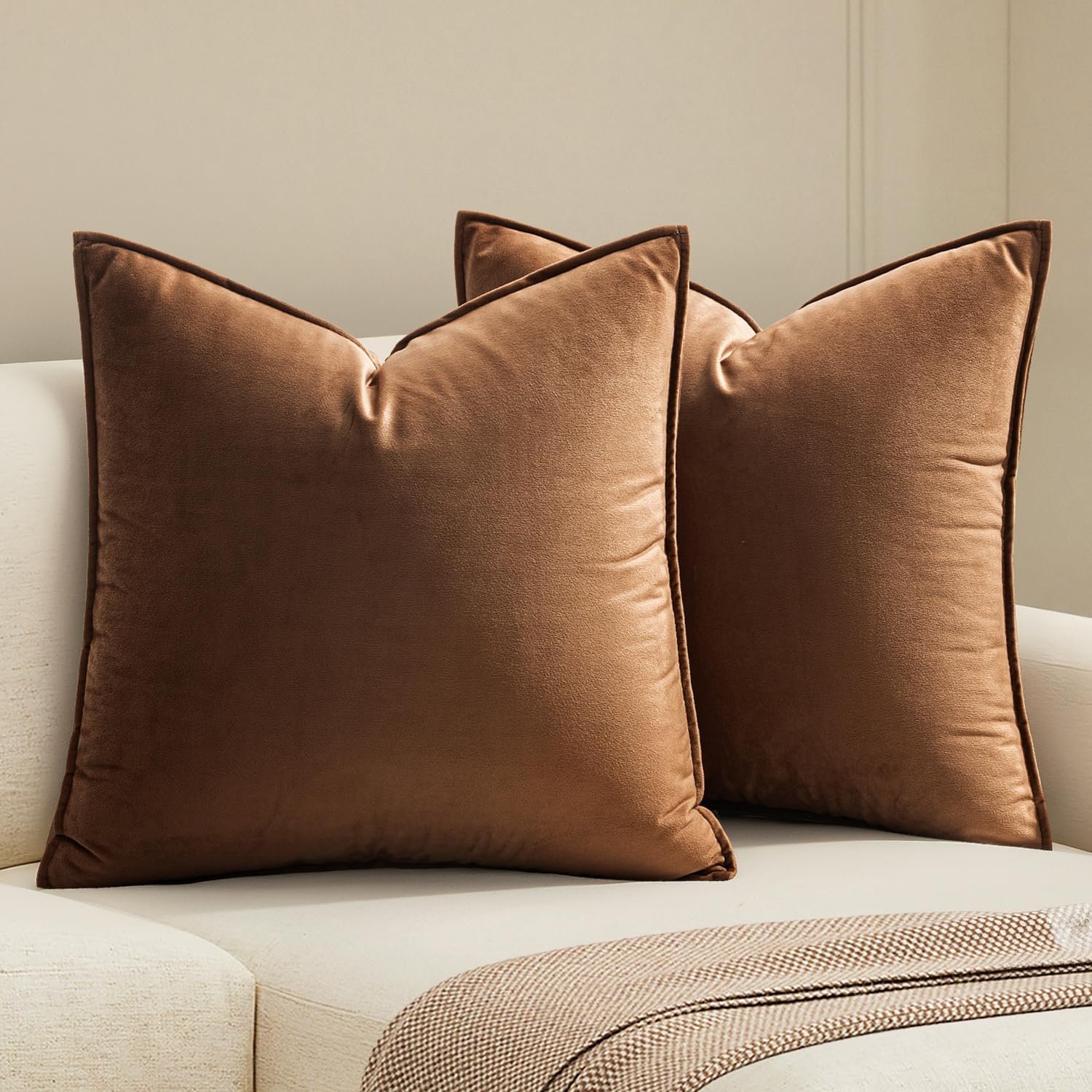 MIULEE Brown Velvet Throw Pillow Covers 20×20 Soft Decorative Solid Square Cushion Cases Pack of 2 Modern Luxury Home Decor for Couch, Sofa, Bedroom