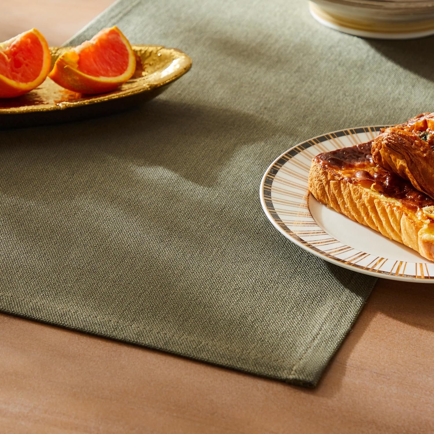 ZeeMart Rustic Cotton Linen Table Runner, 13×72 Inches Olive, Farmhouse Style Green Table Runners 72 Inches Long, Washable Kitchen Dining Table Decoration for Home Party Decor