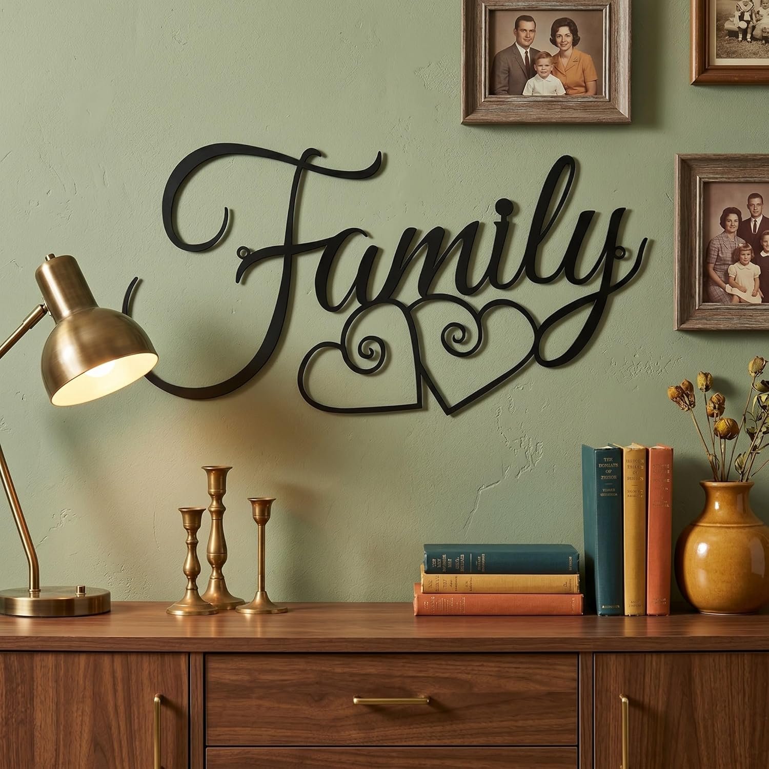 Ferraycle Family Sign Metal Wall Art Decor, Rustic Wall Hanging Decoration Hanging Black Letters Signs Home Decor for Living Room Bedroom Dining Room Kitchen