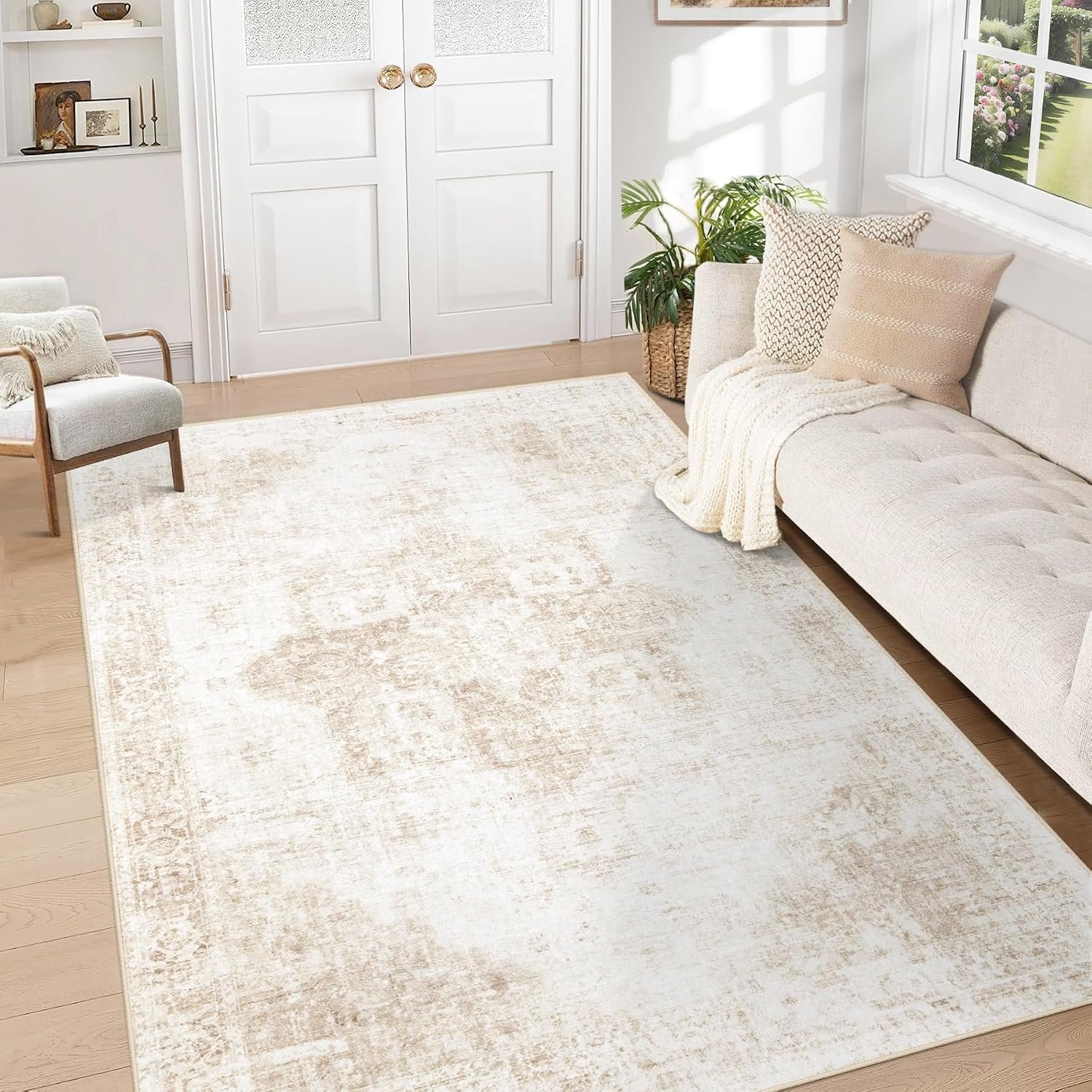 Area Rug 5×7 Washable Rug, Vintage Boho Medallion Rugs Non-Slip Soft Low Pile Large Distressed Rug Indoor Retro Carpet for Living Room Bedroom Dining Room Home Office (Beige, 5’x7′)